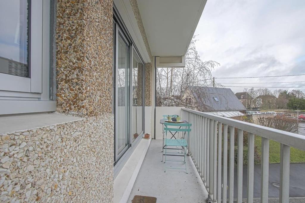 Апартаменты Appt Agreable Avec Balcon Au Sud-Ouest De Кан Экстерьер фото